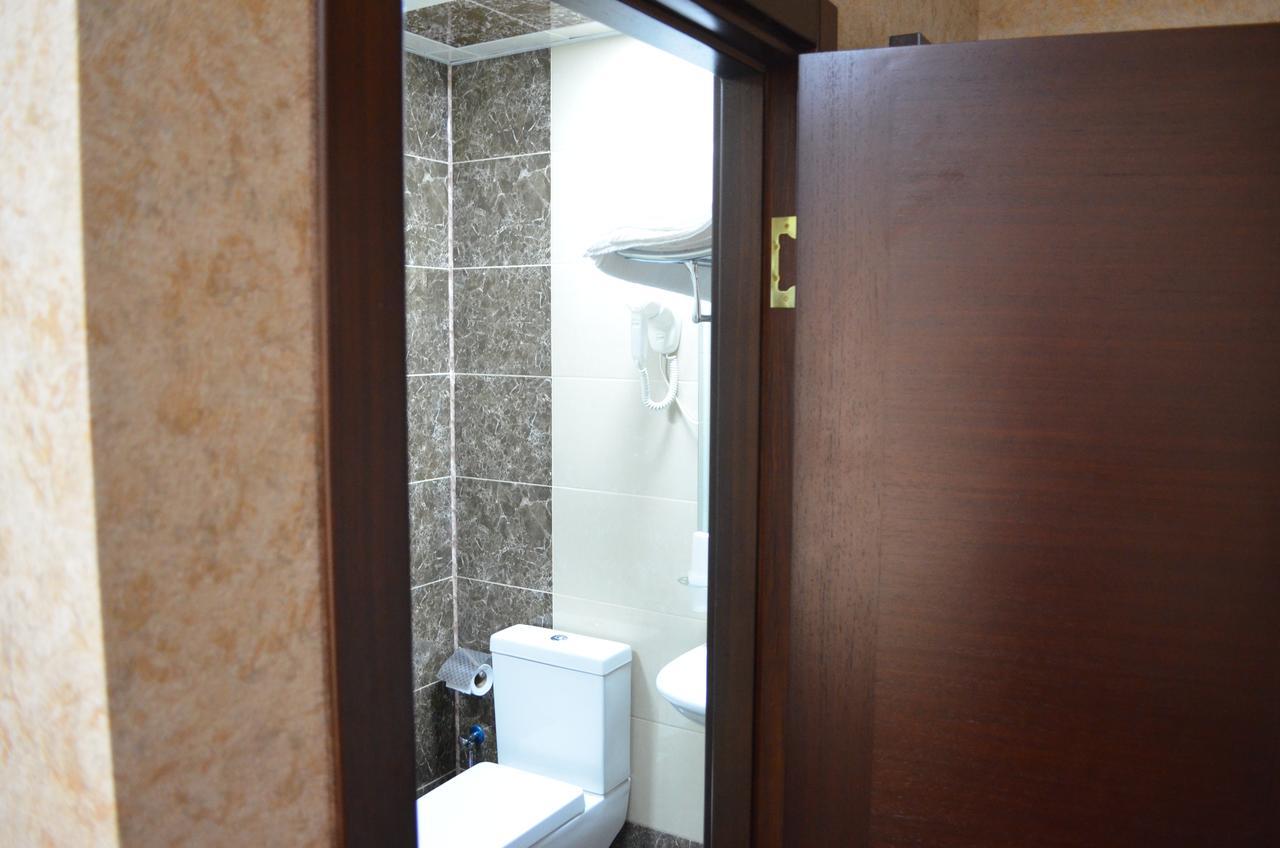 Anas Guest House Baku Bagian luar foto