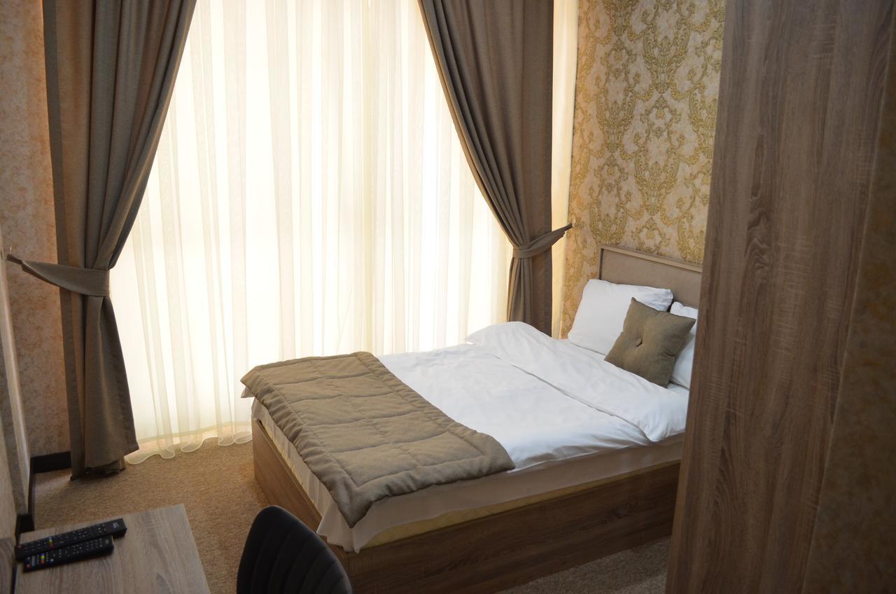 Anas Guest House Baku Bagian luar foto