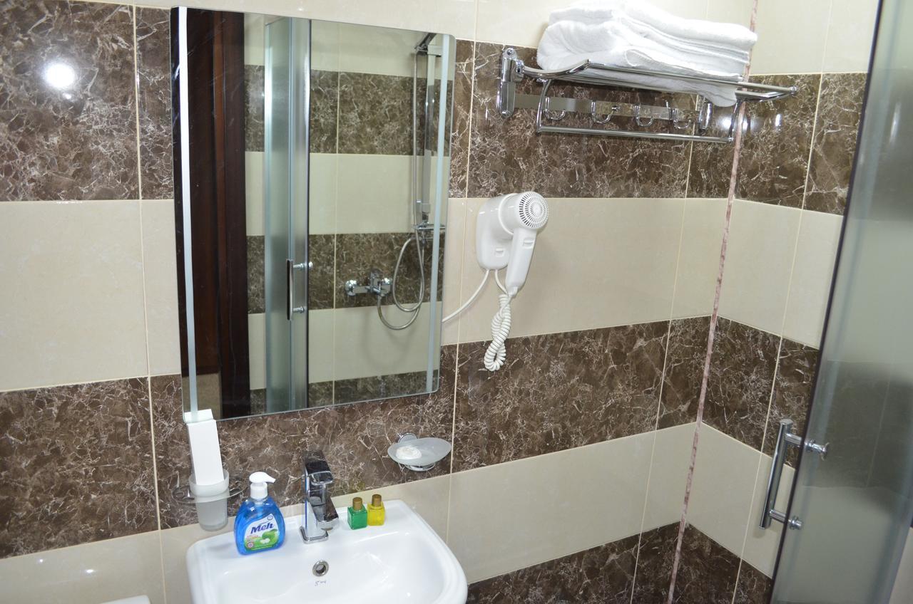 Anas Guest House Baku Bagian luar foto
