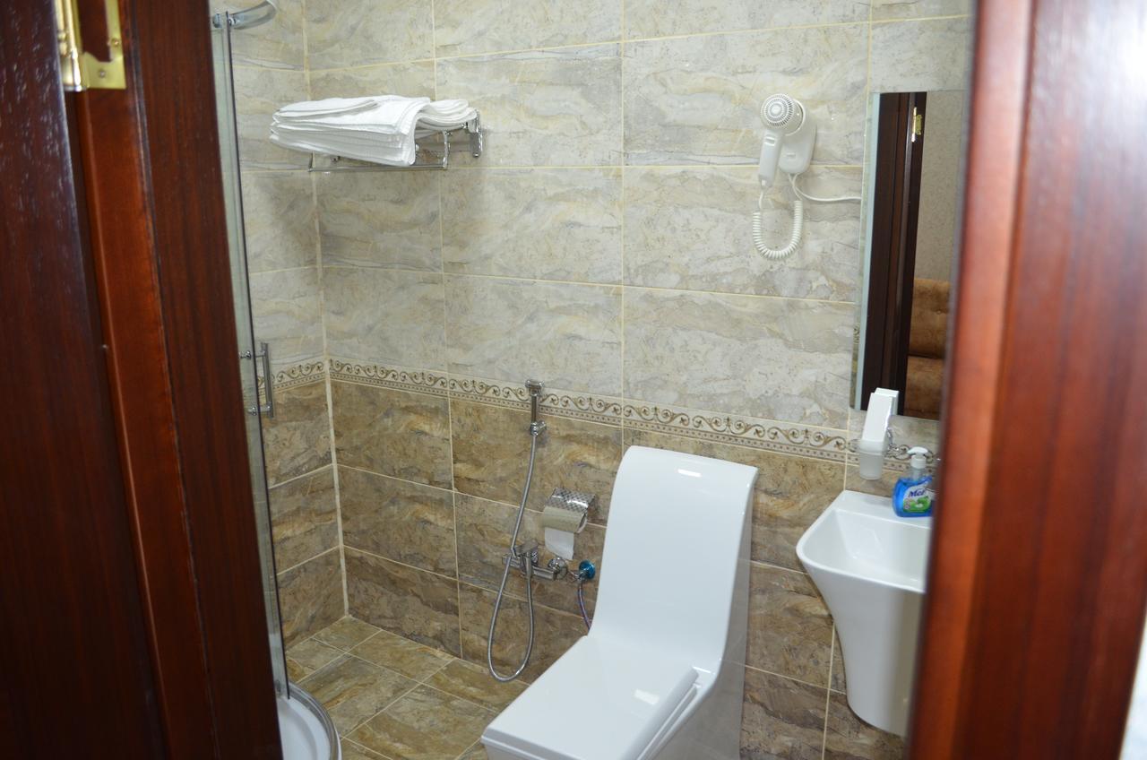 Anas Guest House Baku Bagian luar foto