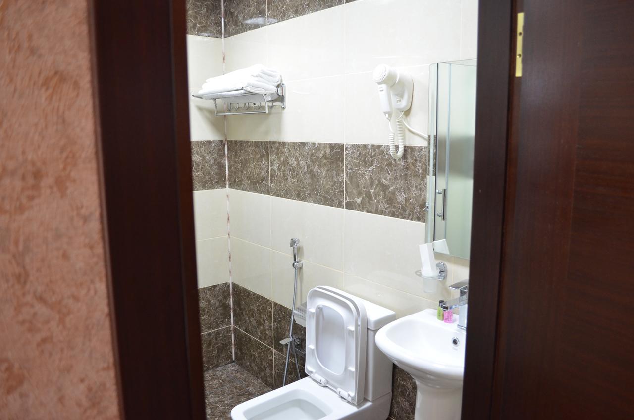 Anas Guest House Baku Bagian luar foto